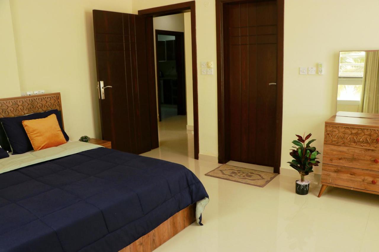 Almansor Furnished Apartment 3 Salalah Exterior photo