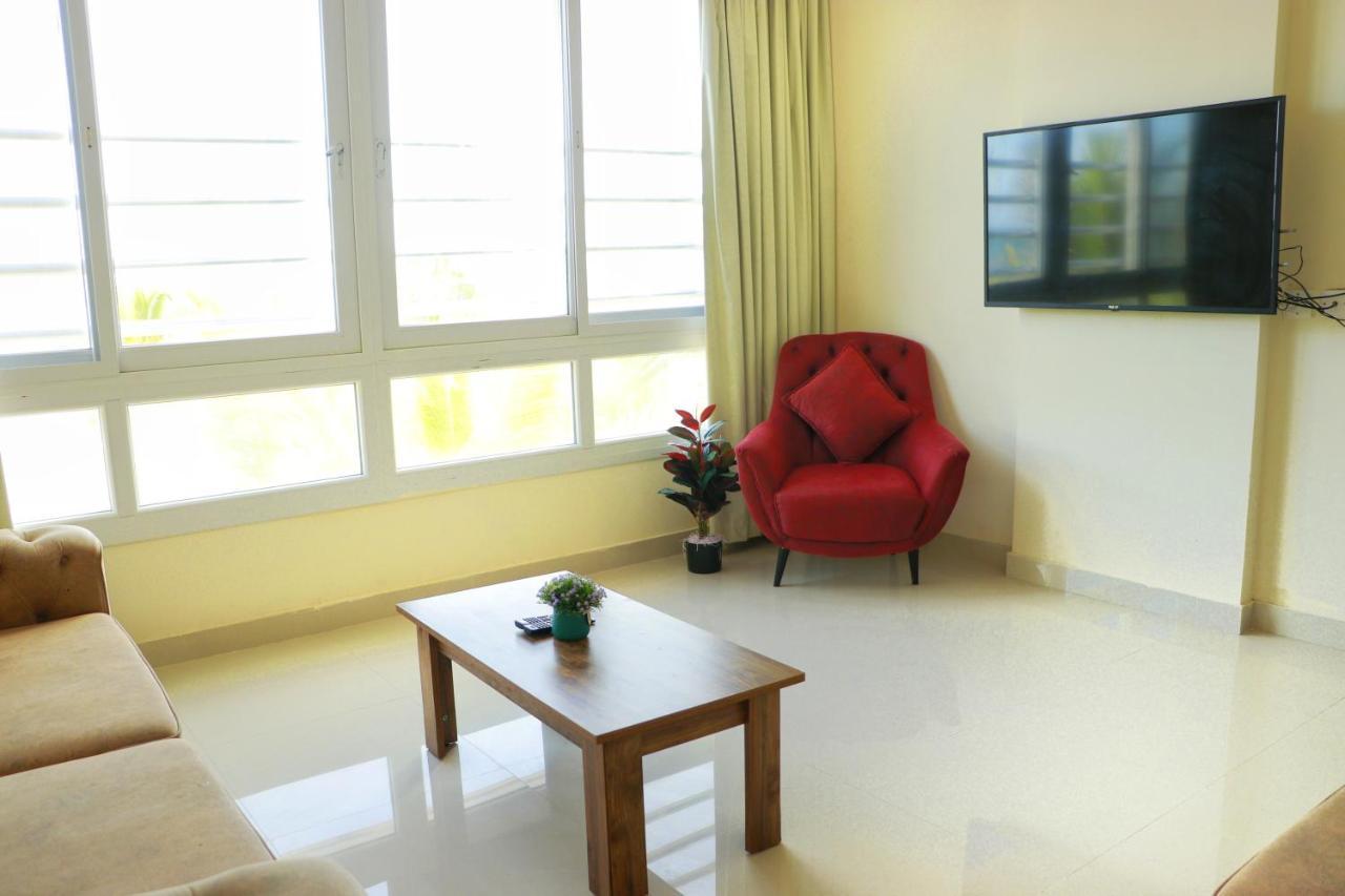 Almansor Furnished Apartment 3 Salalah Exterior photo